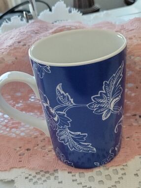 Ganz collectible ceramic mug